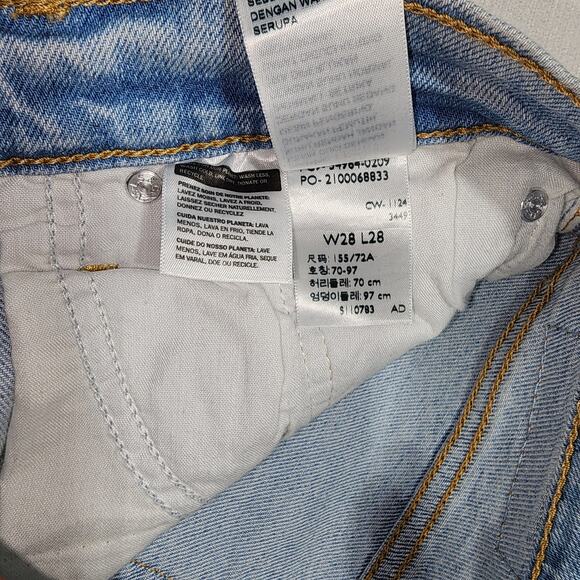 Levi's wedgie straight women size W28''xL28''-button fly - Picture 6 of 9